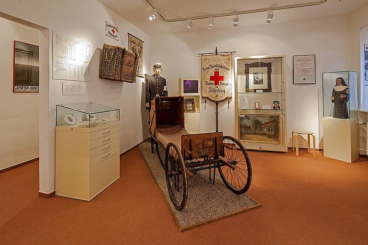 Rotkreuz-Museum Luckenwalde: Transportliege für Verwundete von 1900